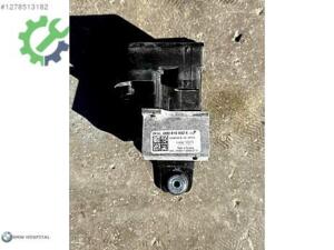 PORSCHE TAYCAN KLİMA GENLEŞME VALFİ 4M0816682