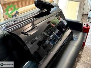PORSCHE TAYCAN SAĞ ÖN KAPI ORJİNAL HATASIZ BOYASIZ PPFLİ