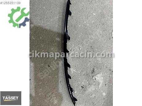 Volkswagen Passat Tampon Izgarası çıkma parça