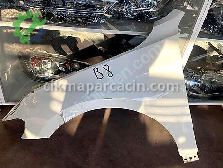 Volkswagen Passat Sol Ön Çamurluk çıkma parça