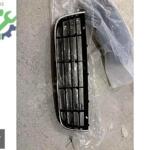 Çıkma Volkswagen Jetta Tampon Izgarası
