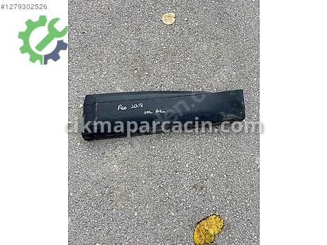 Peugeot 2008 Sol Kapı Çıtası çıkma parça