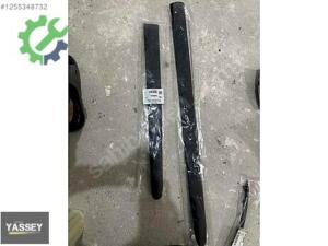 Peugeot 206 Orijinal Çıkma Kapı Çıtası