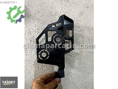 Peugeot 3008 Tampon Tutacağı çıkma parça