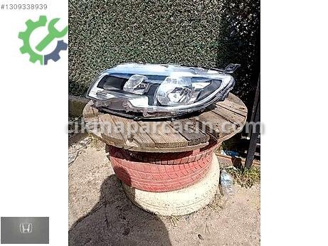 Peugeot 301 Sol Ön Far çıkma parça