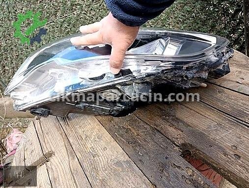 Peugeot 301 Sol Ön Far çıkma parça