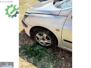 Peugeot 307 – 2004 model sol ön çamurluk -ÖZEREN-