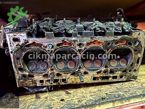 Peugeot 307 Silindir Kapağı 9636076010 çıkma parça