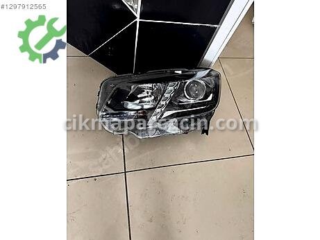Peugeot Rifter Sol Ön Far çıkma parça