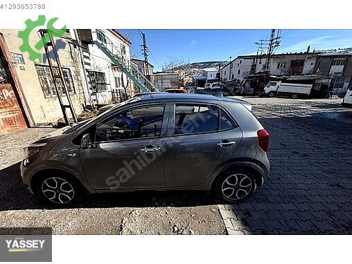 Kia Picanto Kapı çıkma parça