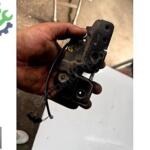 QUDİ Q7 MOTOR KAPUT KİLİDİ ÇIKMA ORJ