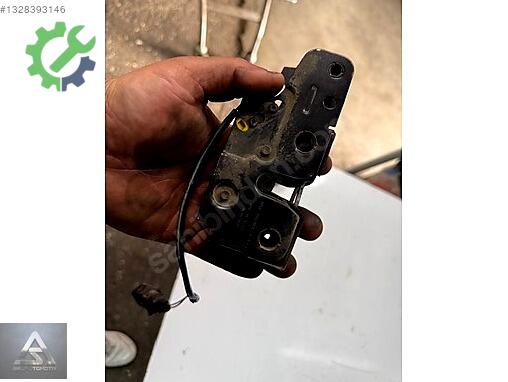 Audi Q7 Kaput Kilidi çıkma parça