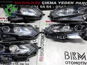 Nissan Qashqai 2017-2021 Çıkma Sol Ön Far (2. Adet)