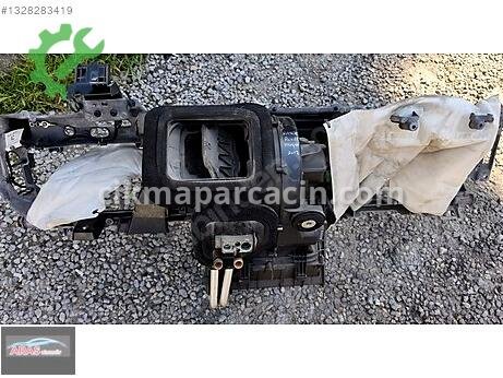 Land Rover Range Rover Kalorifer Kutusu çıkma parça