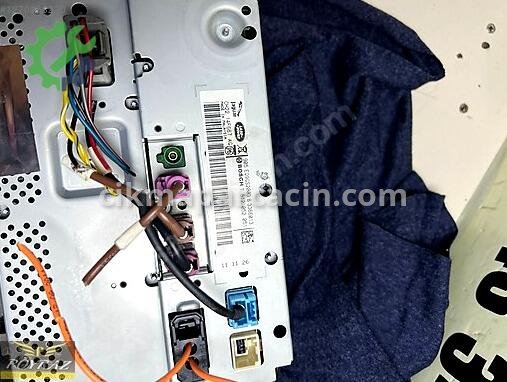 Land Rover Range Rover Navigasyon Ünitesi CH22-14F667-AG çıkma parça