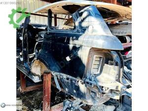 RANGE ROVER SPORT SOL ARKA ÇAMURLUK ORJİNAL HATASIZ İŞLEMSİZ