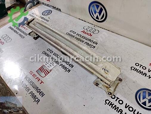 Skoda Rapid Arka Tampon Demiri 5JH807305 çıkma parça