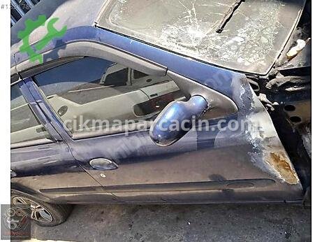 Renault Clio Sağ Ön Kapı çıkma parça