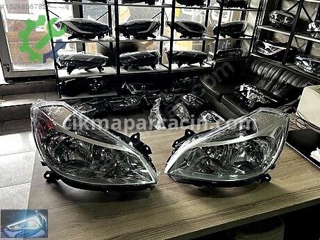 Renault Clio Sağ Ön Far çıkma parça