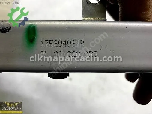 Renault Clio Enjektör Kütüğü 175204021R çıkma parça