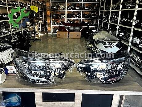 Renault Clio Sağ Ön Far çıkma parça
