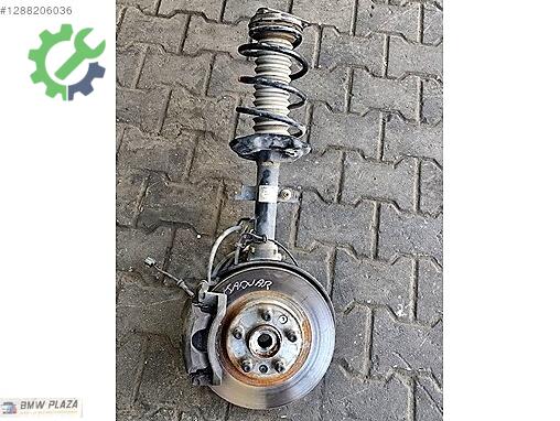 Renault Kadjar Sağ Taşıyıcı çıkma parça