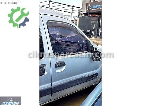 Renault Kangoo Sağ Ön Kapı çıkma parça