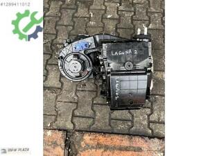 RENAULT LAGUNA 2 KALORİFER MOTORU VE KALORİFER KUTUSU