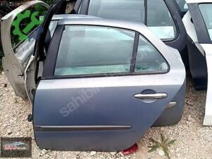RENAULT LAGUNA 2 SAĞ ARKA KAPI ORJINAL ÇIKMA