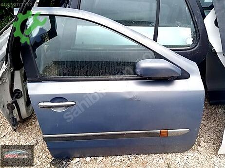 Renault Laguna Sağ Ön Kapı çıkma parça