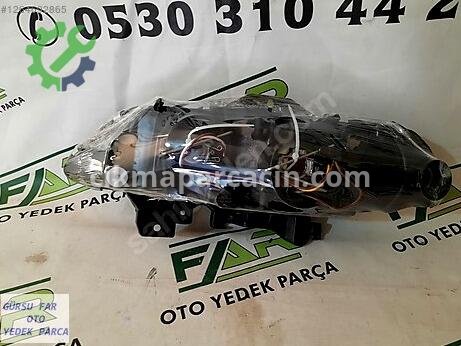 Renault Laguna Sağ Ön Far çıkma parça