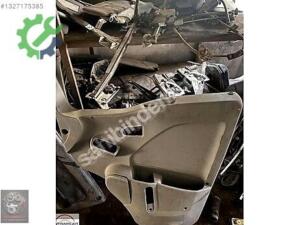 RENAULT MASTER 2 SAĞ ÖN KAPI DÖŞEMESİ ORJİNAL