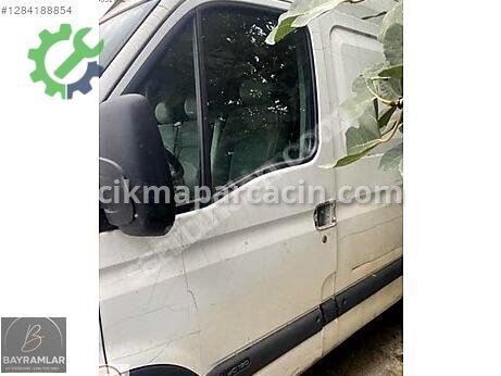 Renault Master Sol Kapı çıkma parça