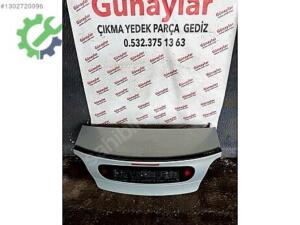 Renault Megane Çıkma Bagaj (3. Adet)