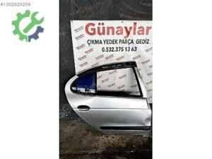 Çıkma Renault Megane Kapı (3. Adet)