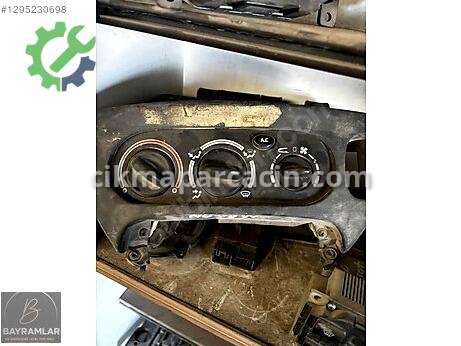 Renault Megane Klima Kontrol Paneli çıkma parça