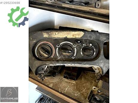 Renault Megane Klima Kontrol Paneli çıkma parça