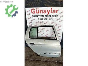 Renault Megane Orijinal Çıkma Kapı (7. Adet)