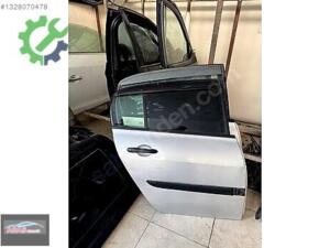 RENAULT MEGANE 2 ORJİNAL ÇIKMA SAĞ ARKA KAPI
