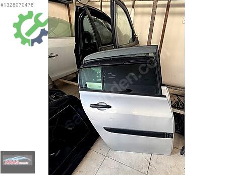 Renault Megane Sağ Arka Kapı çıkma parça