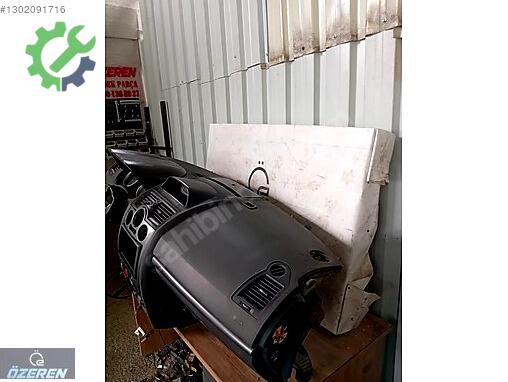 Renault Megane Torpido çıkma parça