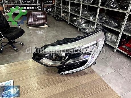 Renault Megane Sol Ön Far çıkma parça
