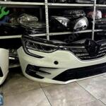 RENAULT MEGANE 4 MAKYAJLI ÖN TAMPON ORJİNAL 05070721813