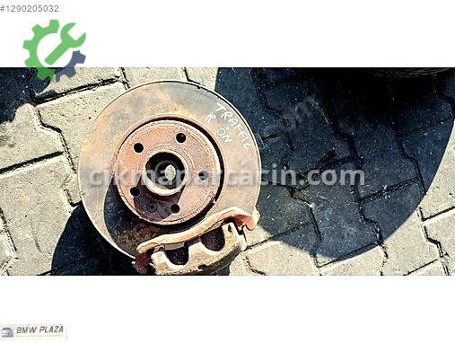 Renault Trafic Sağ Ön Taşıyıcı çıkma parça
