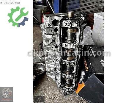 Renault Trafic Silindir Kapak çıkma parça