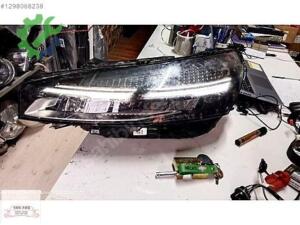Renault Clio 5.5 sol far camı kasa kırık ledleri sağlam