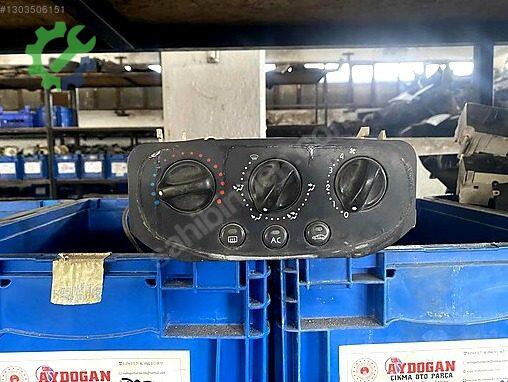 Renault Clio Kalorifer Kontrol Paneli çıkma parça