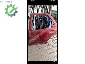 Renault Far Otomobil & Arazi Aracı Fabrikasyon Uygun Kutulu Sıfırdan Farksız