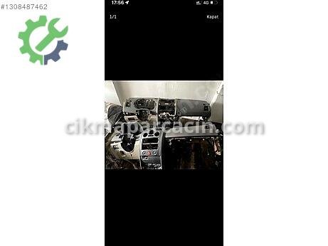 Renault Megane Torpido çıkma parça