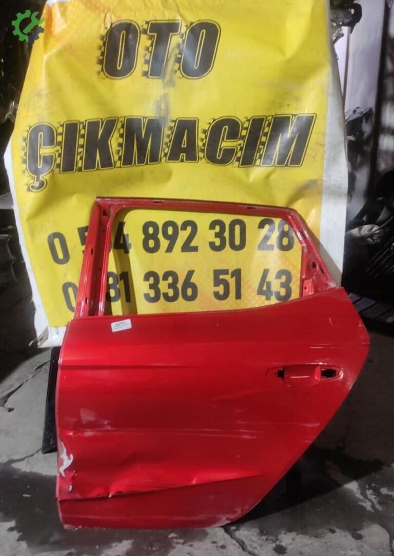 Seat Arona Sol Arka Kapı çıkma parça